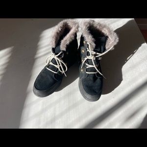 Sorel women’s Joan explorer waterproof boots